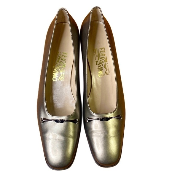 Vintage Salvatore Ferragamo pewter silver heeled almost flats 9.5 AAA - Picture 3 of 16